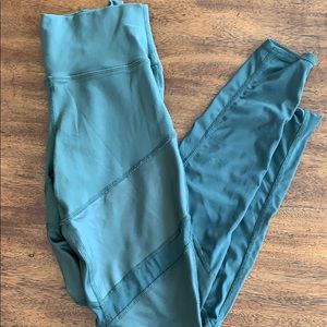 Alo Yoga Leggings